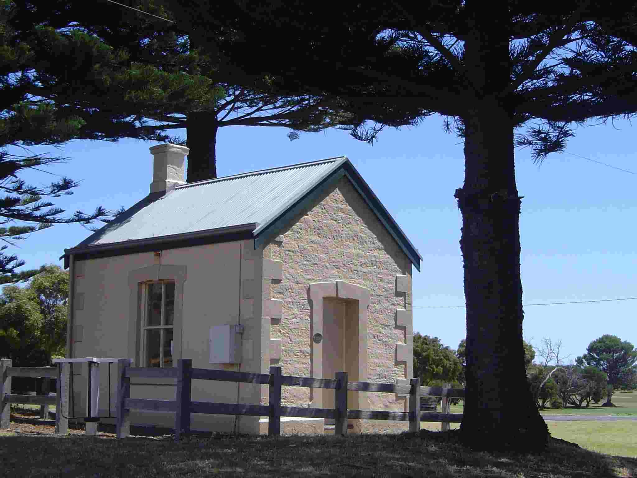 Old Customs House
